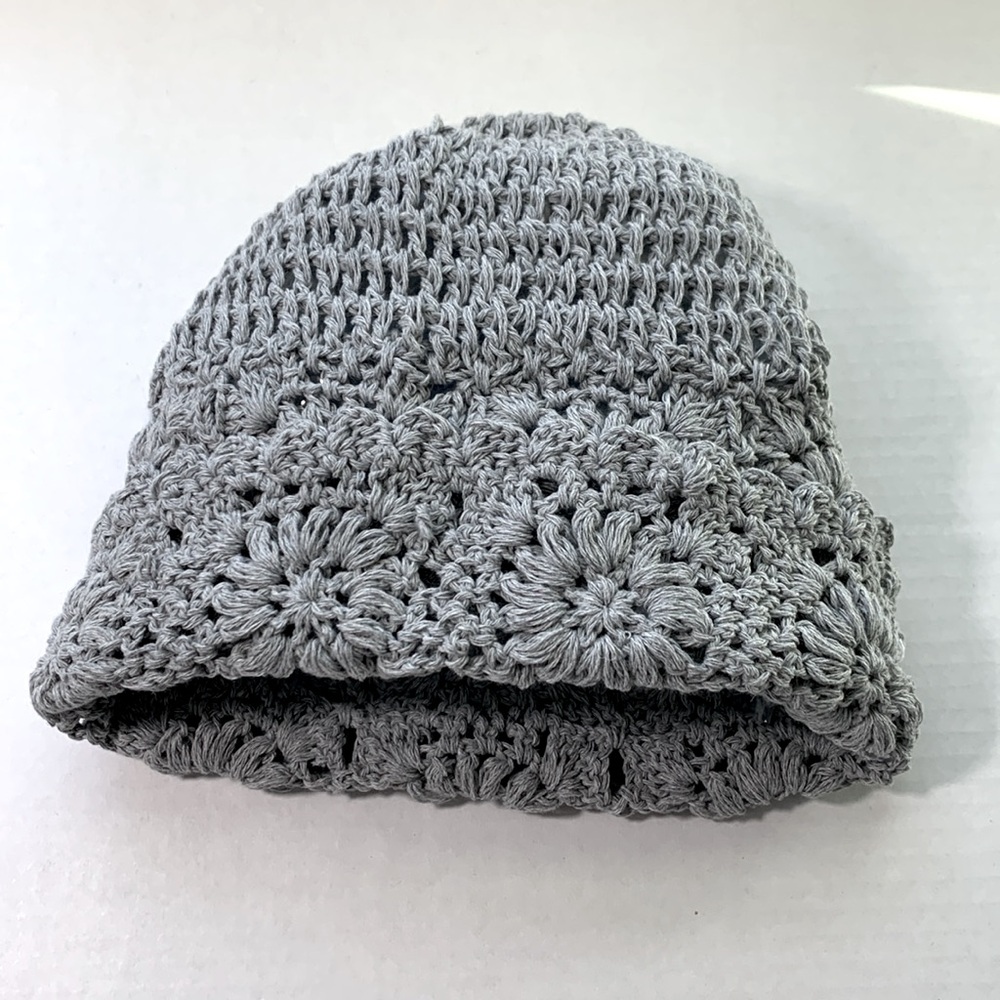 Handmade Crochet Slouchy Beanie Hat for Women. Color Gray.